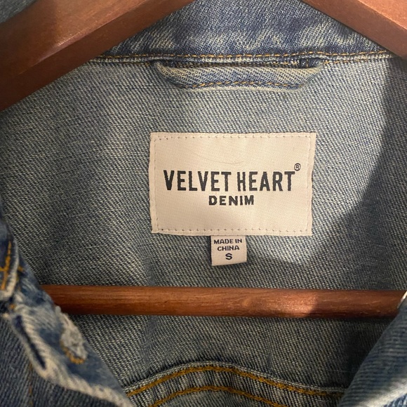 Crop denim jacket - Picture 3 of 3